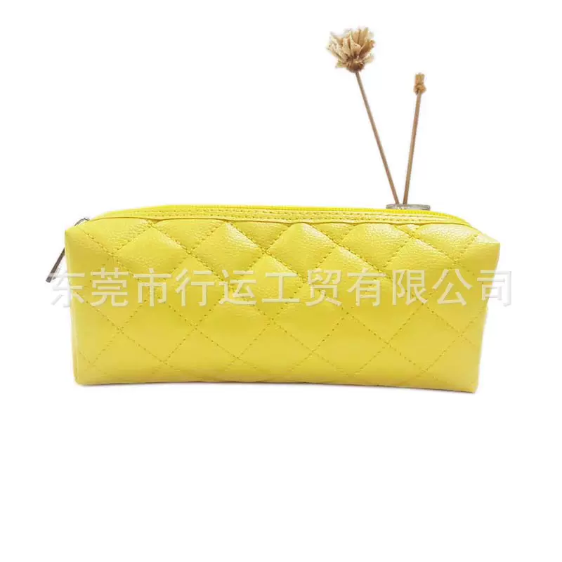 厂家定制多种款式时尚化妆包菱形格车线化妆包小包定制logo收纳包