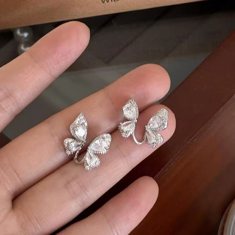 轻奢小众锆石蝴蝶耳环百搭精致电镀耳夹耳饰女夏季新款蝴蝶耳钉|undefined