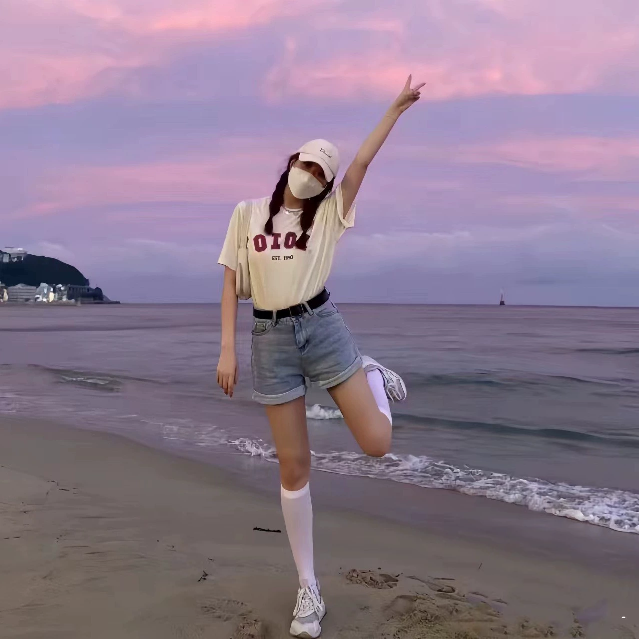 Корейская модная футболка oioi с принтом, круглым вырезом и короткими рукавами, в стиле Парка Чейёнга, свободного кроя, универсальная, 525 парная футболка из чистого хлопка