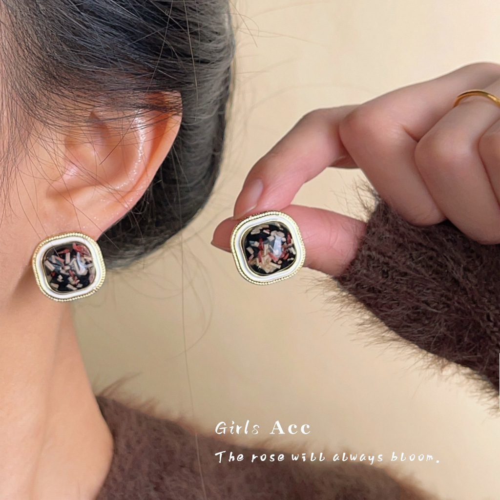 耳语补模特_0017_耳语场景新水印 拷贝 16.jpg