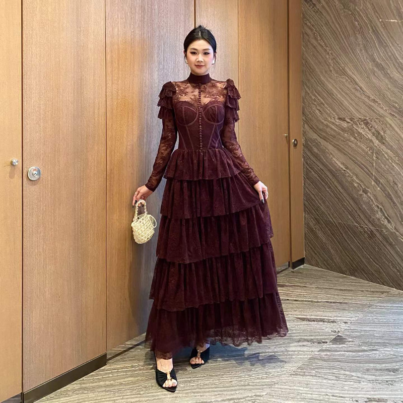 Long evening dress, layered cake skirt, 2026 autumn women's high-neck long-sleeve ruffled lace embroidered dress