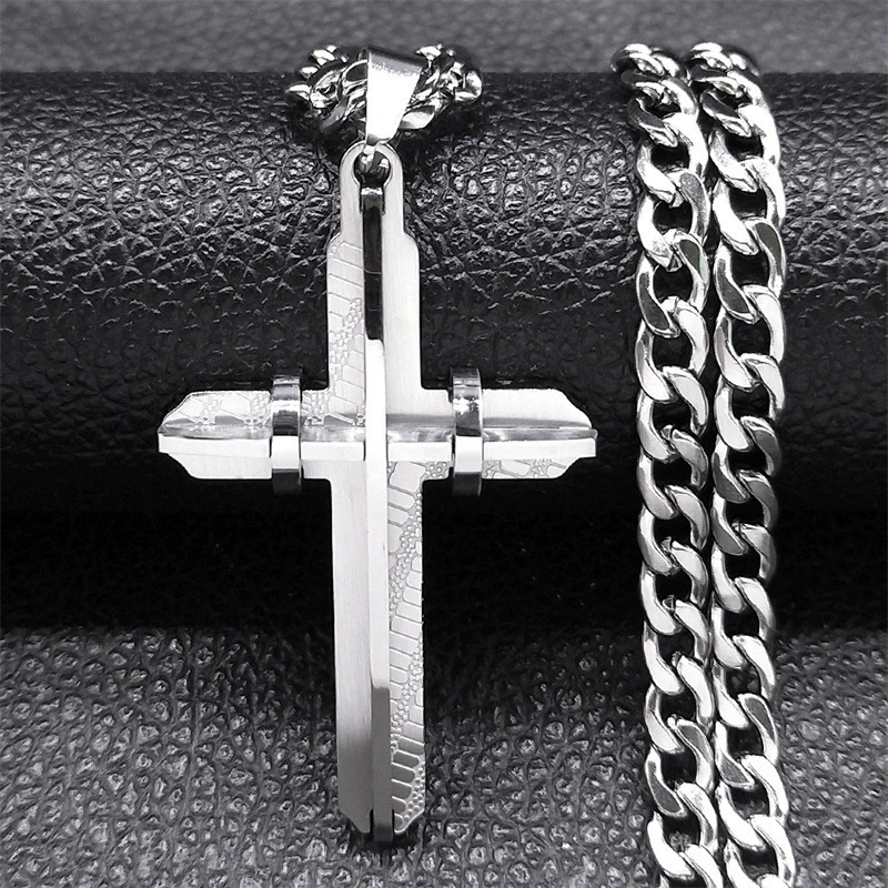 Collier croix en acier inoxydable pour homme, style géométrique tridimensionnel, disponible en Europe et aux États-Unis._voghion.com