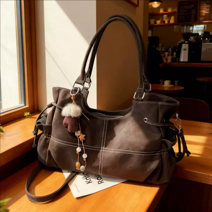 复古小众机车风手提包秋冬2025新款高级感通勤单肩腋下托特包女包