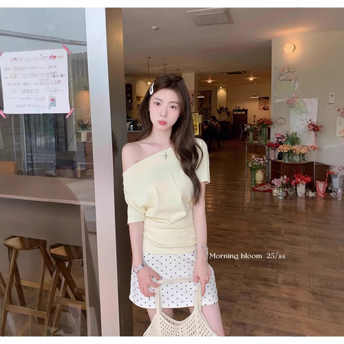 Apoem off-shoulder two-piece waist-cinching relaxed short-sleeve women's summer top for layering and slimming effect