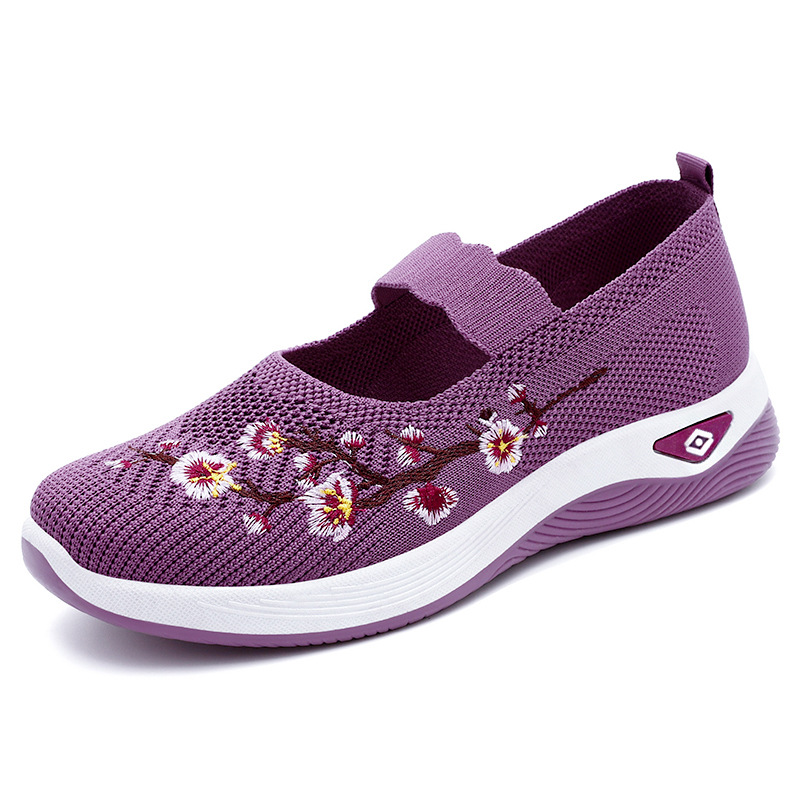 Zapatos casuales de talla grande para mujer, zapatos de mujer de una sola pieza para envío directo, zapatos transpirables de punto, zapatos de suela blanda para mamá, zapatos de malla cómodos.