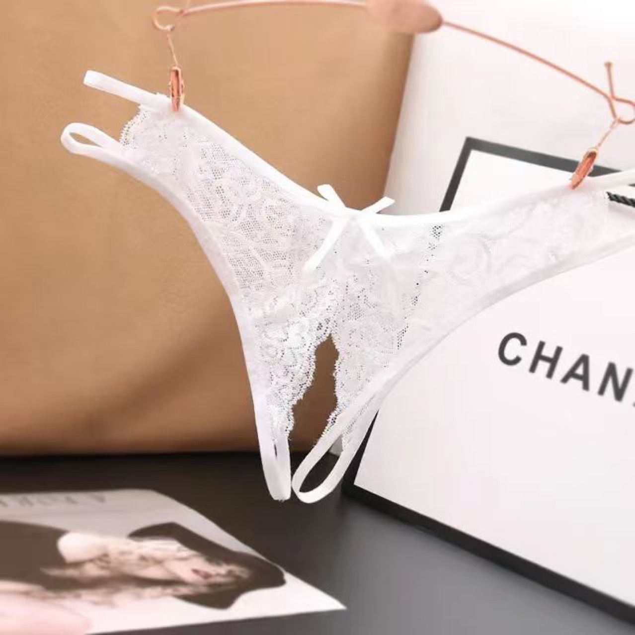 Women's clothing lace panties women's sexy open crotch sexy lace see-through panties see-through low-waist hollow thong_voghion.com