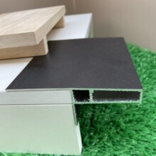 �X�Ͻ�����e���Խ������װ�һ�w���������ˮ���쾰����̨��