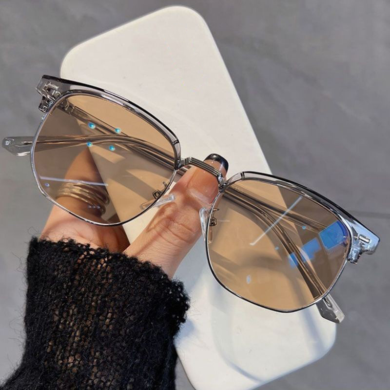 Gafas de media montura que cambian de color fotosensibles para hombres, cara grande, gafas de miopía de moda anti-luz azul, las mujeres pueden equiparse con ojos planos