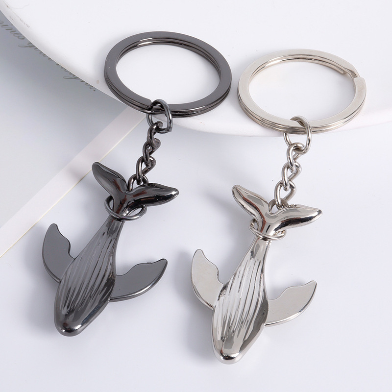 Japanese and Korean New Fashion Whale Car Keychain Couple Keychain Bag Pendant Aquarium Memorial Gift