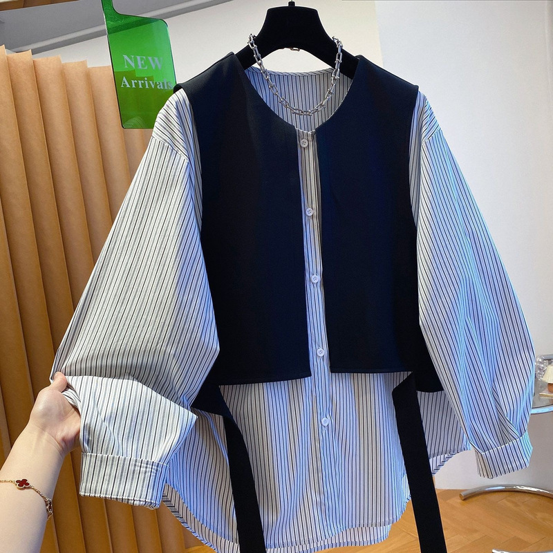 Elegant vest with striped shirt for women, long-sleeved, early autumn, loose fit, unique and chic, suitable for layering