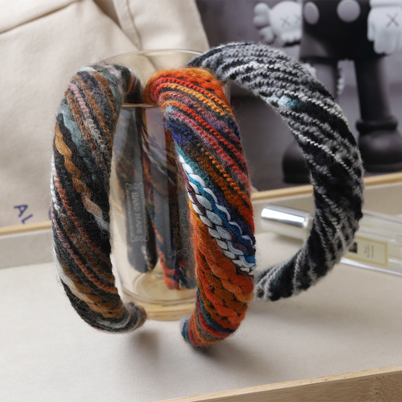 Women's Retro Colorful Wool Braid Hair Band display picture 3