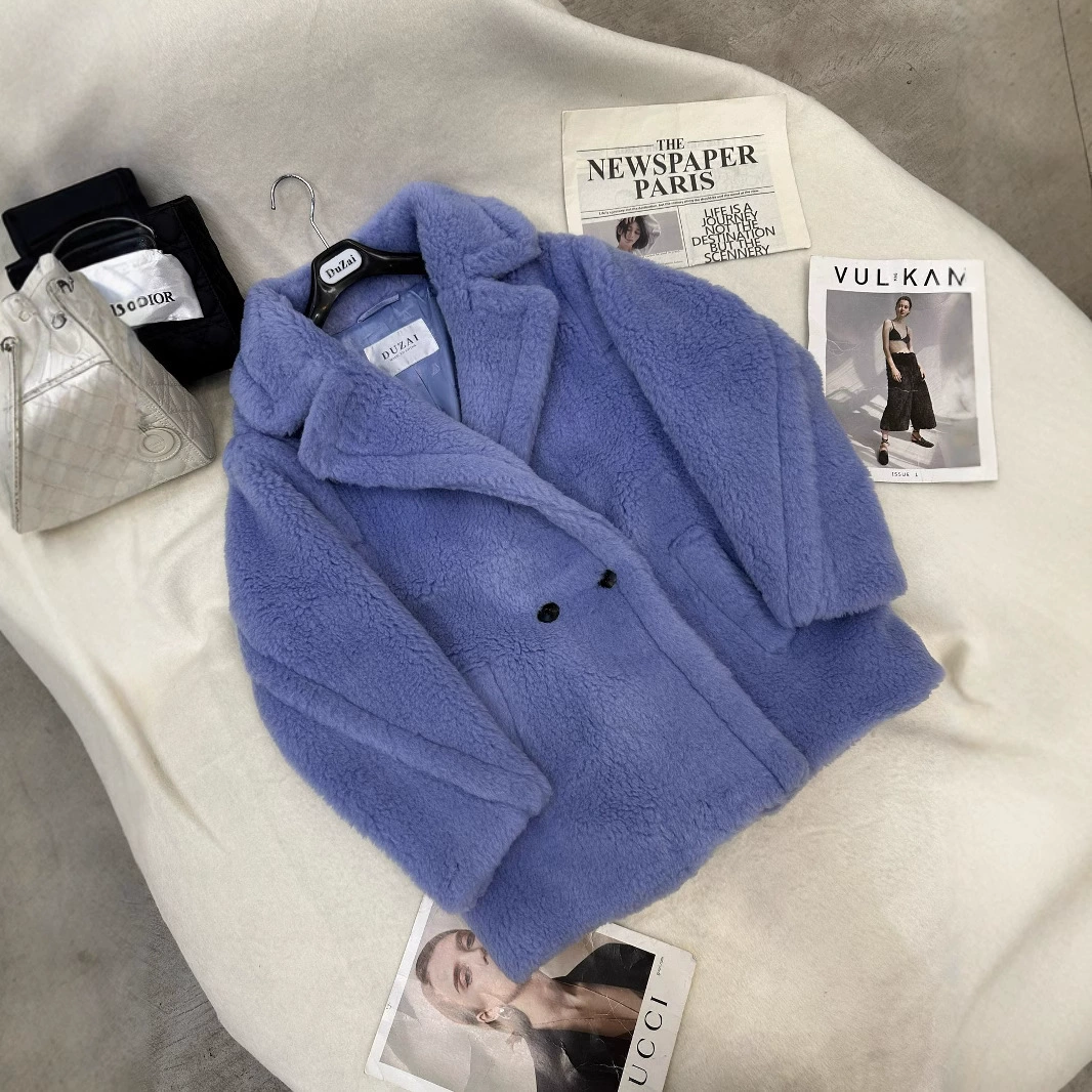 Женское шерстяное пальто-тедди с отложным воротником, новая модель зима 2025, теплое, свободное, стройнящее, модное, классического кроя.