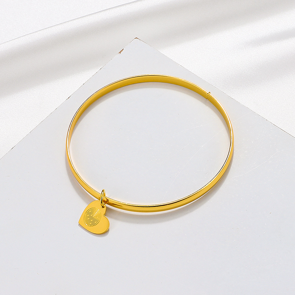 Simple Style Heart Shape Stainless Steel Bangle Plating Stainless Steel Bracelets