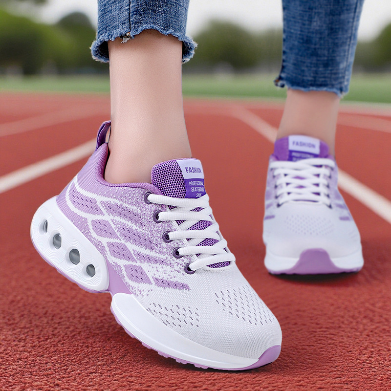 Zapatillas deportivas para mujer, estilo primavera, zapatillas para correr con suela blanda y amortiguación de aire, calzado femenino de moda de talla grande para venta al por mayor, zapatillas versátiles de malla transpirable.