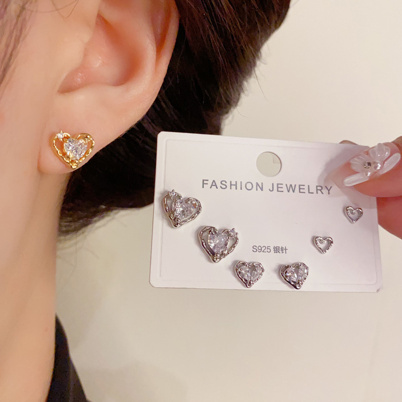 13g Weight 925 Sterling Silver Ear Needle Material Ear Studs Classification 1 Set Quantity Holiday, Banquet, Daily Occasion Copper Material Heart Shape Pattern All Seasons Season Women's Gender Simple Style Style 1 Set Simple Style Heart Shape Copper Ear Studs 8