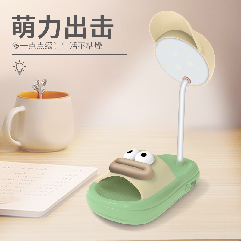 Nuevo diseño de dibujos animados sensación de boca grande zapatillas lámpara de escritorio 3 gracia encantadora chica corazón romántico dormitorio alumno lámpara de escritorio