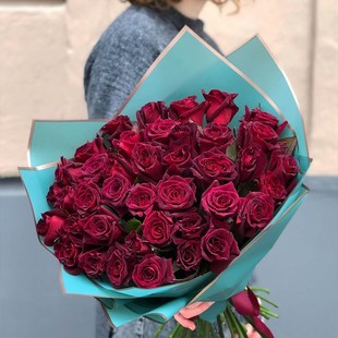 Black Buck Rose Flower Seedling Cutting/Balcony Courtyard Black and Red Courtyard Balcony Potted Cup-Shaped Cut Flowers