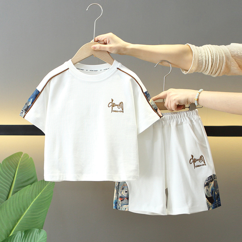 7952 Traje de manga corta de verano para niños 2025 Nuevo estilo para niños Ropa deportiva de estilo nacional Ropa para niños Ropa de verano para bebés