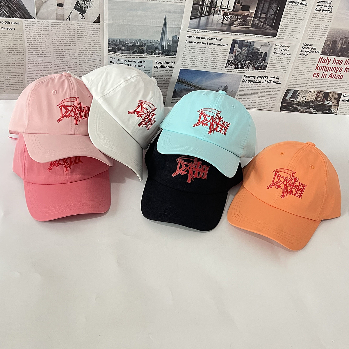 Unisex bonbonfarbene Baseballkappe für Erwachsene mit Joker-Gesicht, kleine Persönlichkeit, Freizeit, Sonnenschutz, Sichel, Wasserzeichen_voghion.com