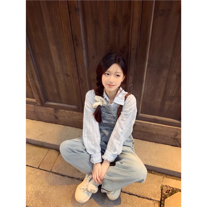 Spring and Summer 2024 American Style Retro Cool Salt Strap Pants Small High Waist Loose Straight Slimming Jeans Women's Trendy