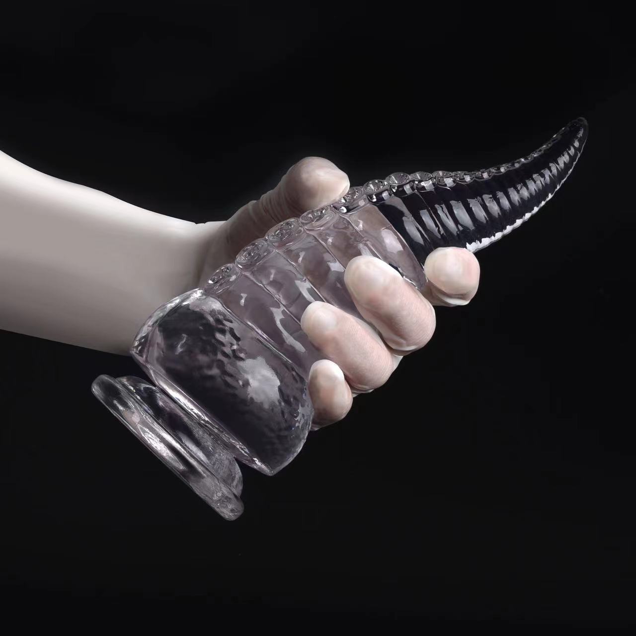 XXL Clear Anal Plug with Suction Cup Base, Ribbed Texture for Beginners — detail image 6