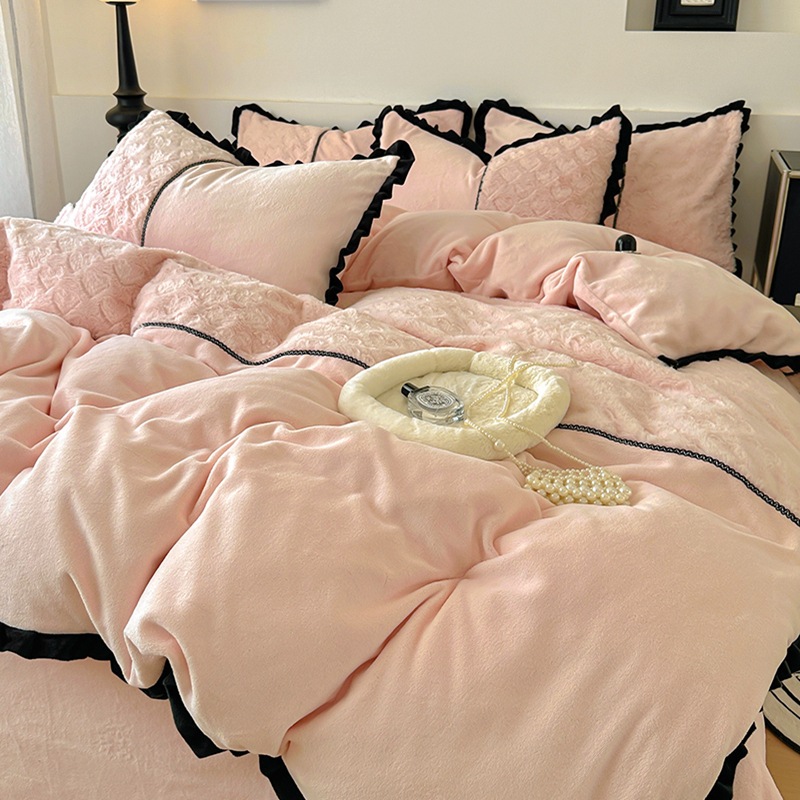 Nuevo estilo tridimensional de piel de conejo de imitación de amor, conjunto de cuatro piezas de terciopelo de leche, ropa de cama cálida de otoño e invierno de estilo europeo, funda de edredón de sábanas