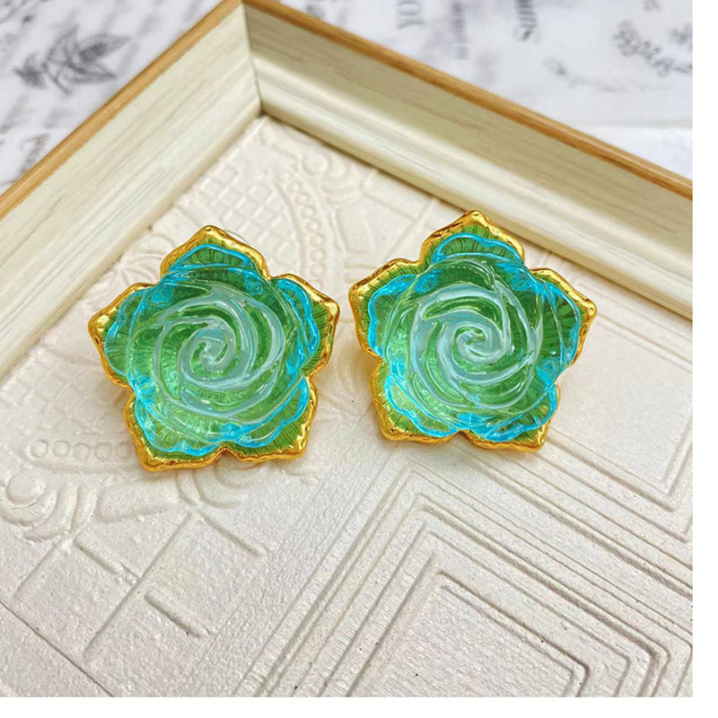 Retro Flower Alloy Plating Womenu0027S Ear Studs