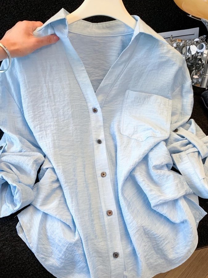 Áo sơ mi chống nắng nữ dài tay dáng rộng chất liệu linen thoáng mát — xanh lam