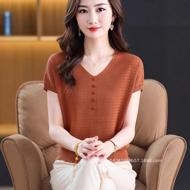 Summer Ice Silk Knitted Short-Sleeved T-Shirt for Women 2025 New Fashion Versatile V Neck Thin Comfortable T-Shirt Top for Women