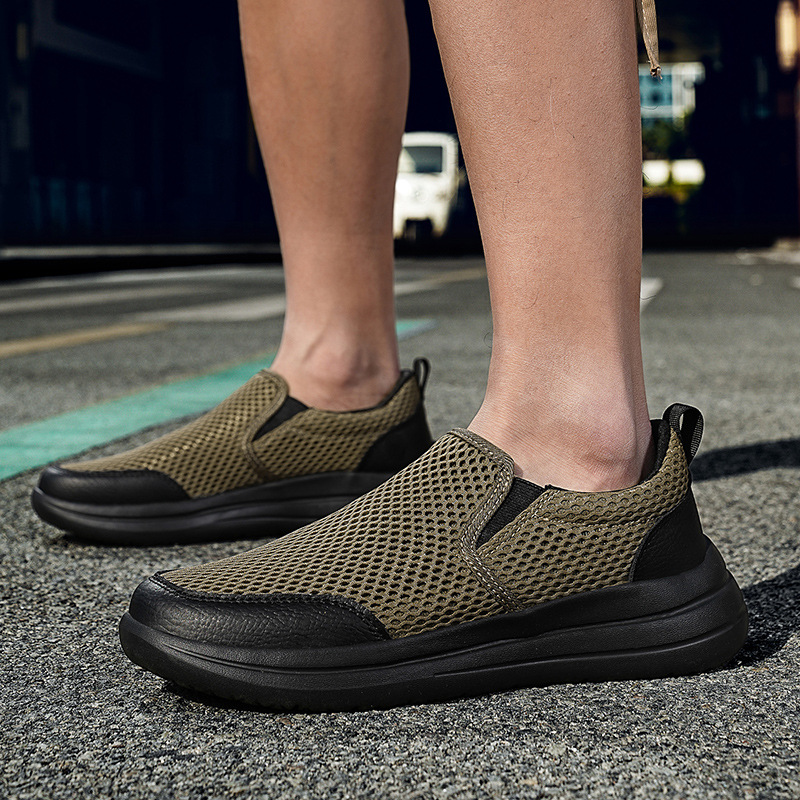 Nuevos zapatos de hombre de verano zapatos casuales de malla transpirables antideslizantes suela suave y elástica de mediana edad zapatos deportivos perezosos