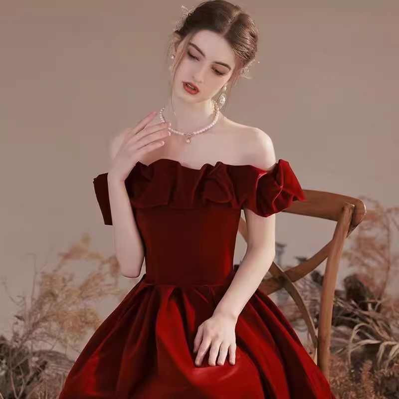 wine red off-shoulder New Style Toasting Clothing Light Luxury High-end Feeling Engagement Dress Long Elegant Retro Slimming Dress