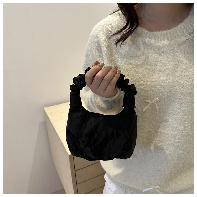 2024 Autumn/Winter ins solid-color stylish handbag with underarm pleats, a gentle Korean-style single-shoulder bag for women undefined