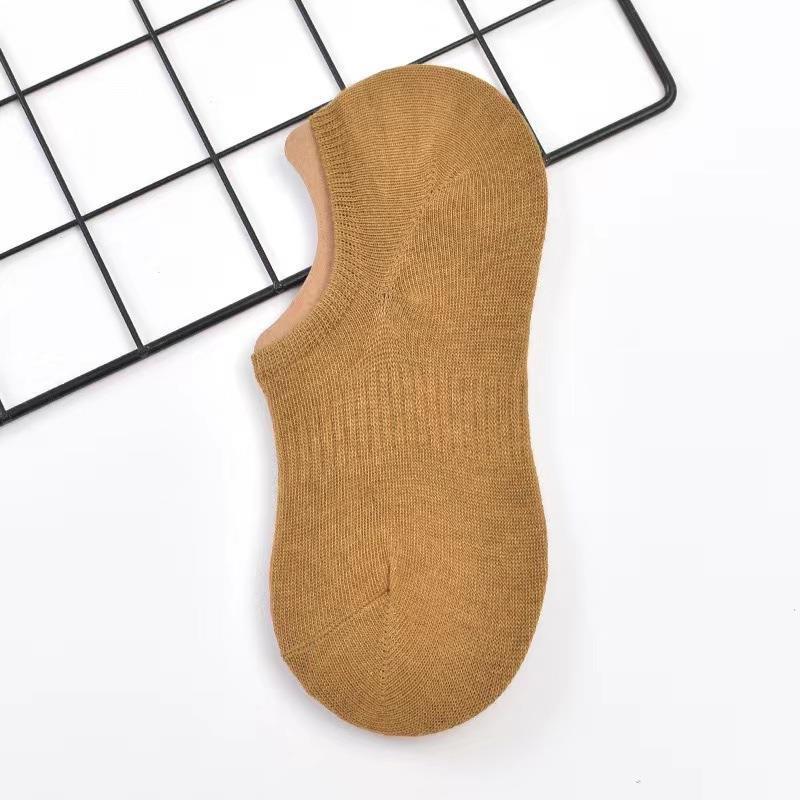 Calcetines de verano para mujeres calcetines de barco anti olor delgados silicona invisible anti-deslizante no se caen calcetines cortos superficiales con soporte bajo transpirable y cómodo