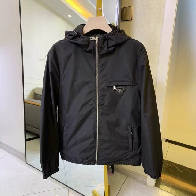 European-Style Spring and Summer New Metal Triangle Logo Hooded Jacket Slim Fit Men's Casual Jacket for Young Men