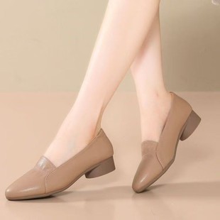 Genuine Leather Single-layer Shoes Women's 2025 Spring New All-match Women's Shallow Mum Shoes with Soft Sole Non-slip Middle-aged and Elderly Women's Shoes