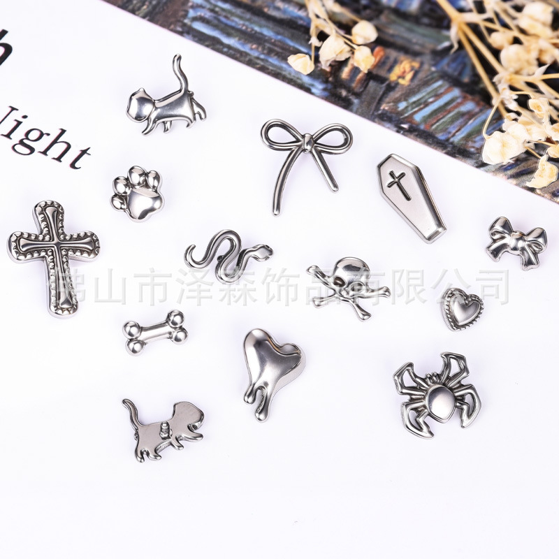 Pointed titanium steel lip stud product view