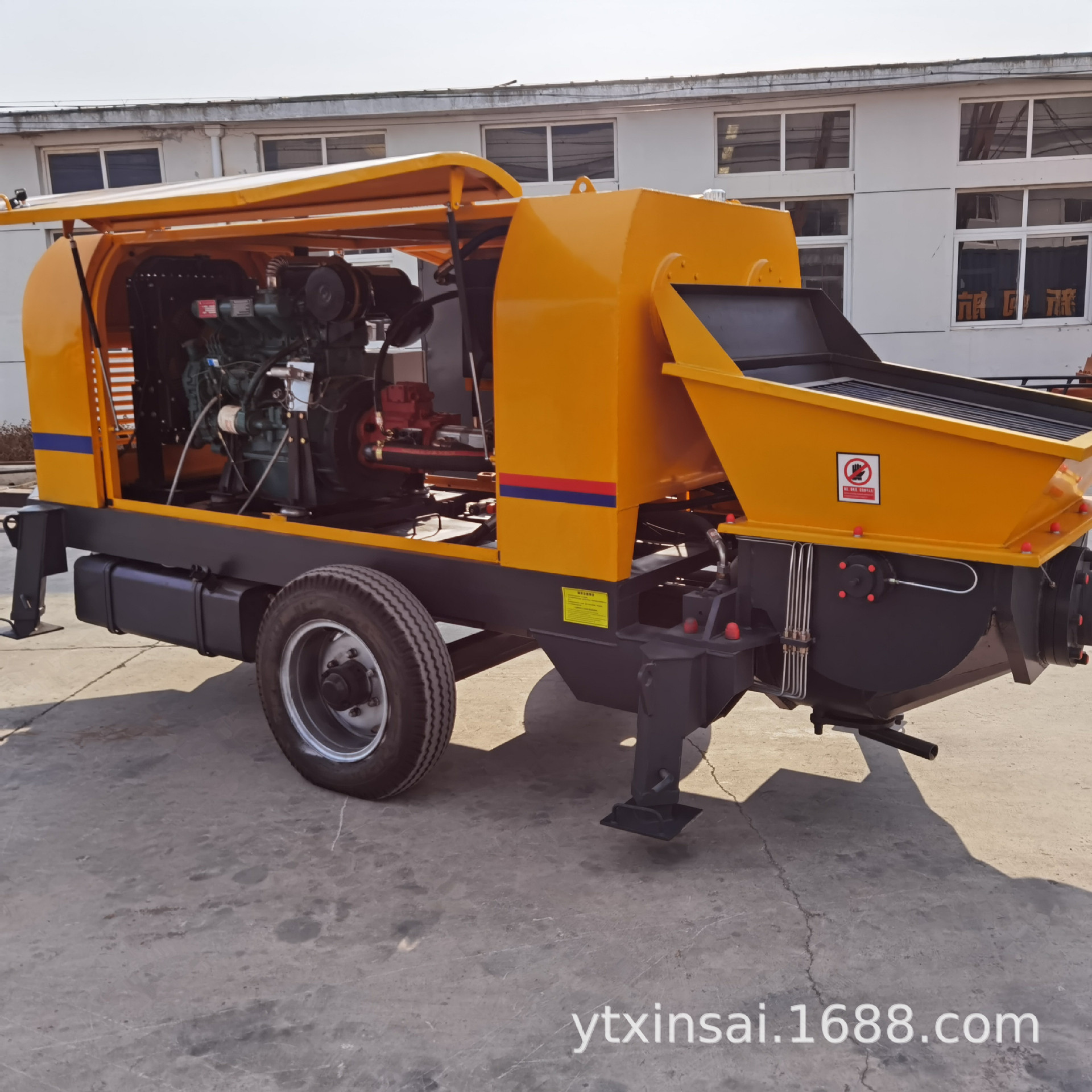 拖泵柴油 混凝土地泵 66KW 82KW 85KW 129KW柴油机地泵 40-60拖泵