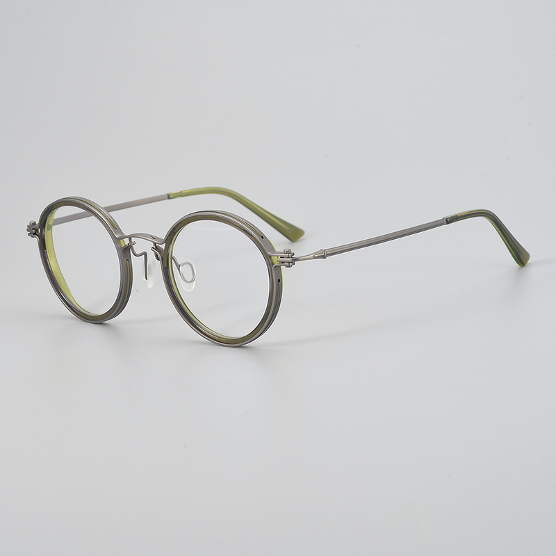 Versatile Minimalist The Same Style Of Pure Titanium Glasses Worn By Sun Honglei In "Black-Boss War" Is A Retro Business Round Frame Both Men_voghion.com