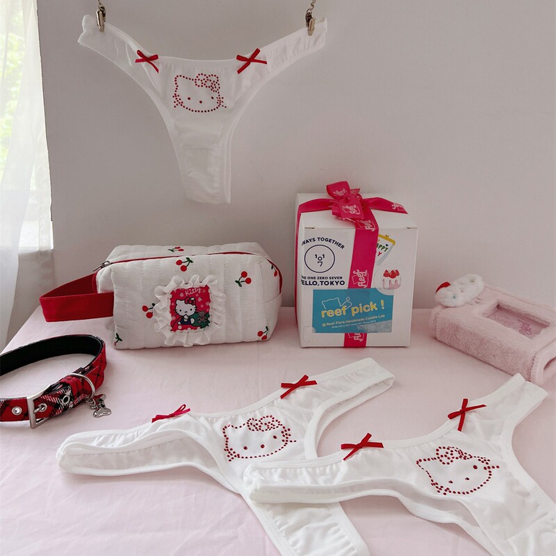 Cute kitty rhinestone bow pure cotton sports thong student hot girl comfortable girl underwear Tback