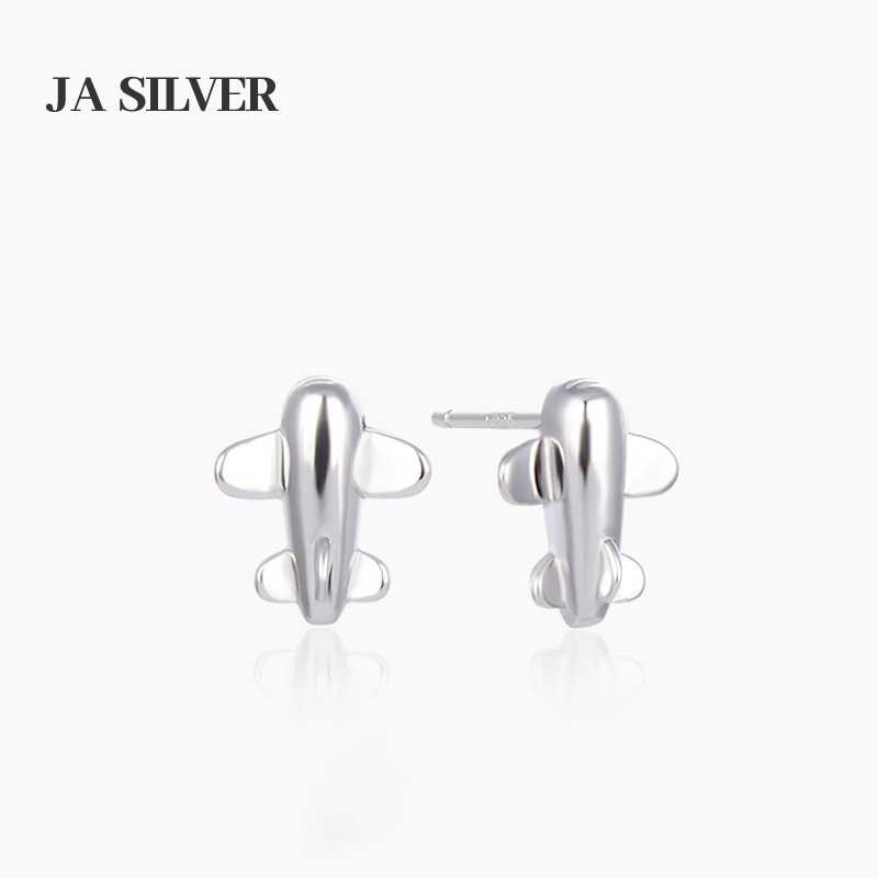 S925 plata esterlina pequeña versión coreana de pernos de avión femeninos pequeños frescos y simples nicho de diseño amiga de los estudiantes de moda pernos de orejas