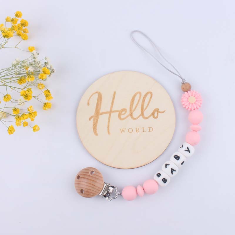 Suministros para bebés Tarjeta de hito de madera bebé creativo de dibujos animados Margarita silicona mordedor pezón cadena anti-caída
