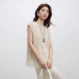 女式针织衫;毛衣;时尚休闲套装