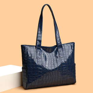Cross-Border Foreign Trade New Trendy Large-Capacity Shoulder Handbag Korean Style Fashion Simple Versatile European and American Commuter Tote Bag