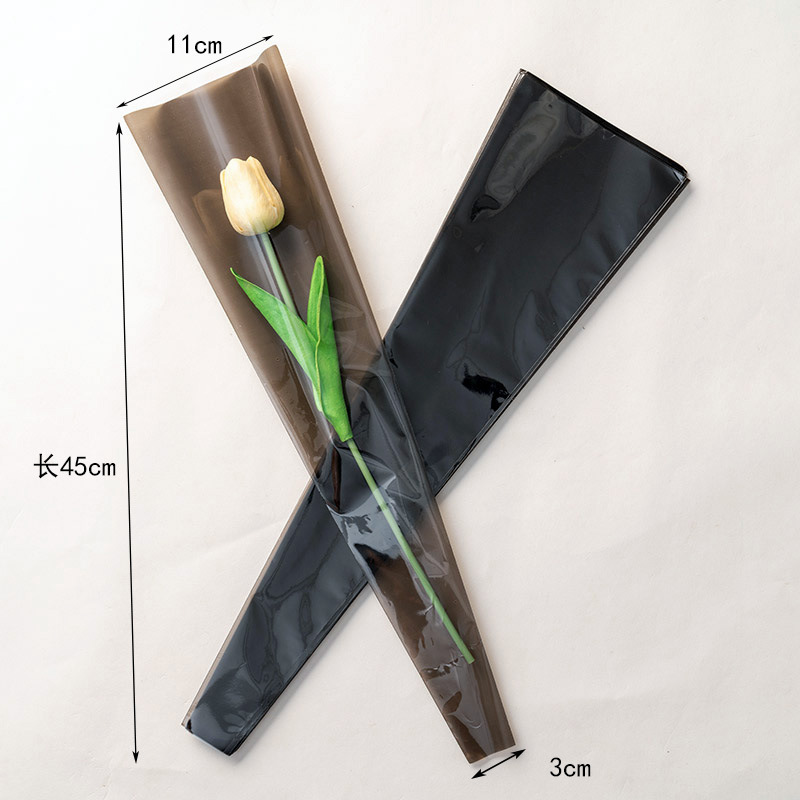 솔리드 블랙, 약 50장