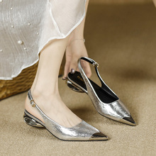 福星女2025新款粗跟凉鞋女金属包头凉鞋低跟中跟夏季休闲单鞋女