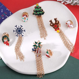 New Cartoon Xmas Pin Alloy Dropping with Snowflakes, Reindeer and Santa Claus