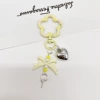 Light yellow (upgraded flowers + bow + love)