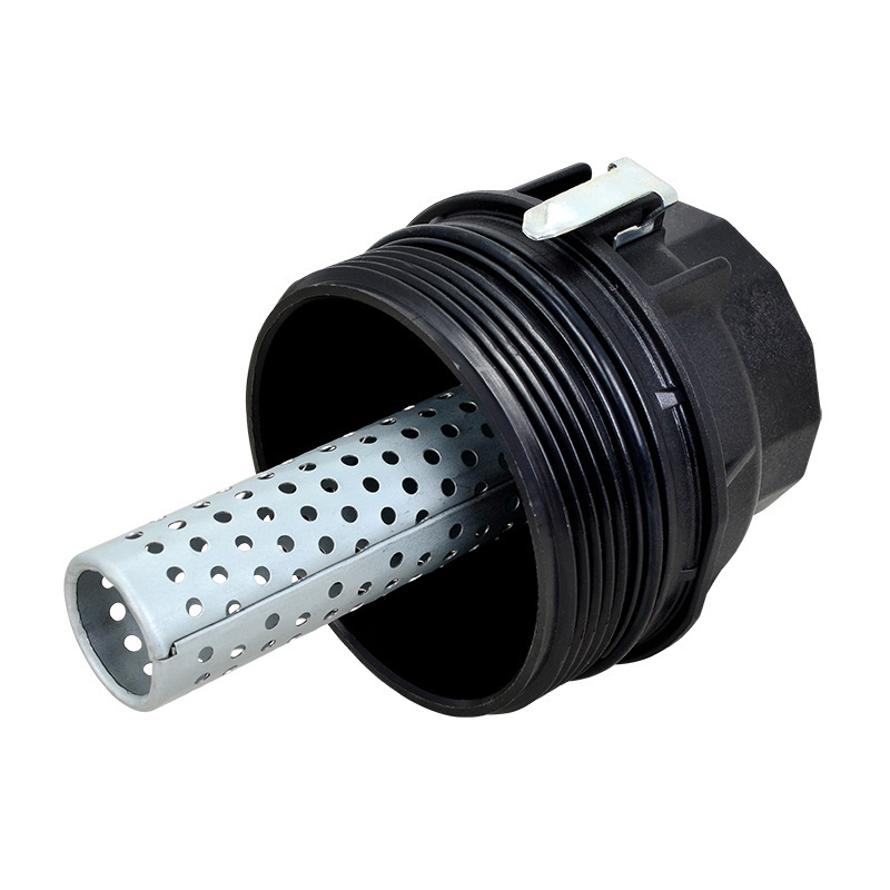 Suitable for Toyota Land Cruiser oil filter cover lubricating machine filter base 15650-38020