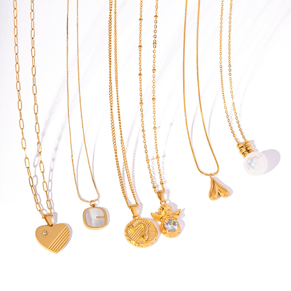 Fashion Geometric Titanium Steel Plating Zircon Pendant Necklace 1 Piece