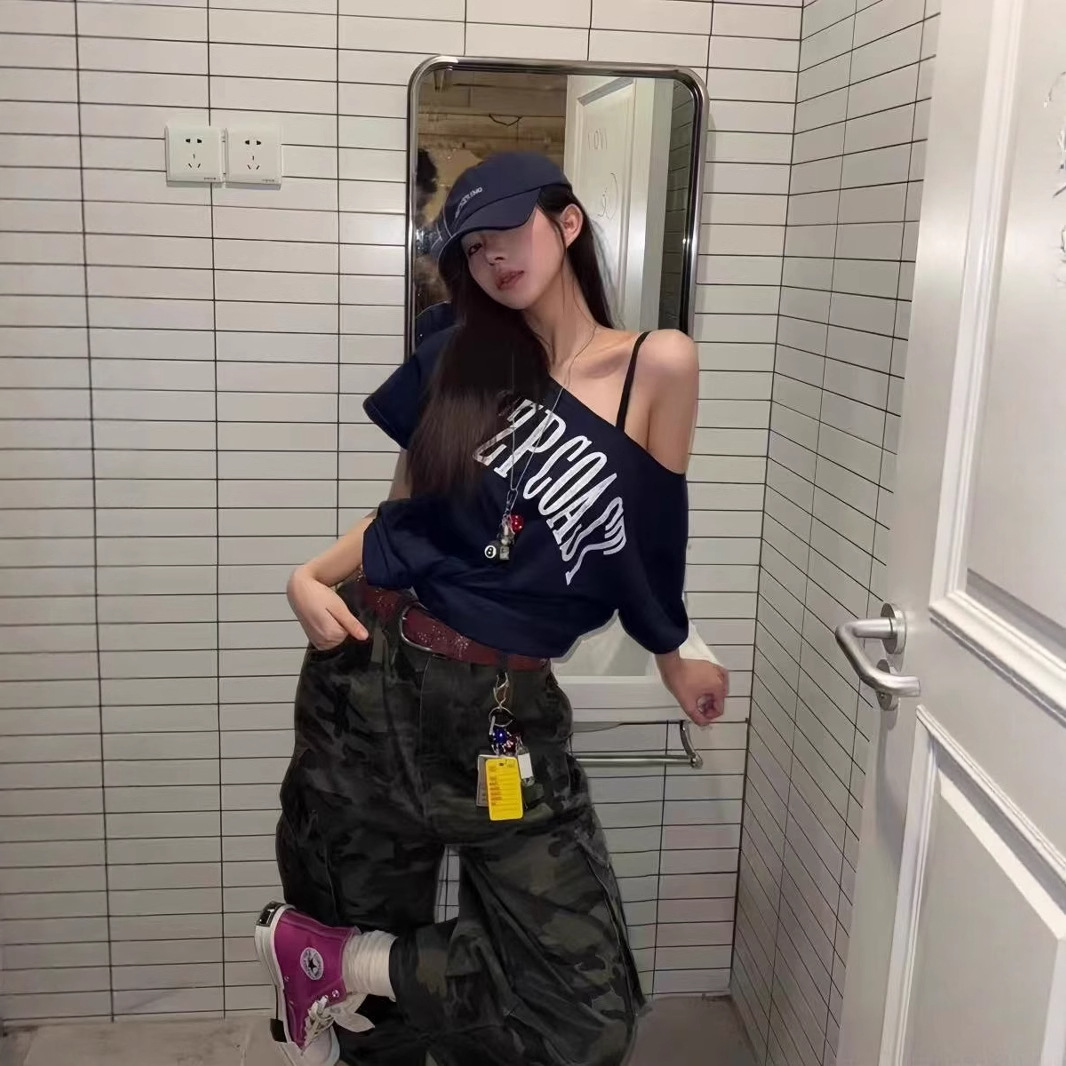 American Retro Navy Blue Letter Print Slanted Shoulder Short-Sleeved Right Shoulder T-Shirt for Women Summer Loose Unique Beautiful Top